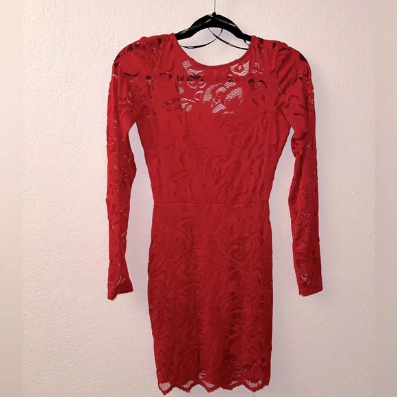 red dress forever 21 Women's Maxi with Side Ruching Detail and High Neckline, Black, XS : Clothing, Shoes & Jewelry Forever 21 Red Dress For